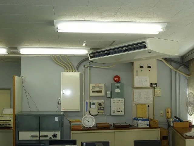 オフィスエアコン交換